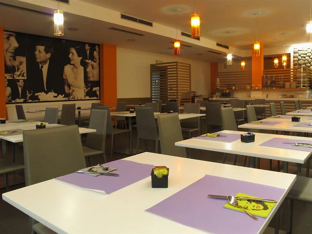 Hotel Cleofe Caorle 3*,  Italy